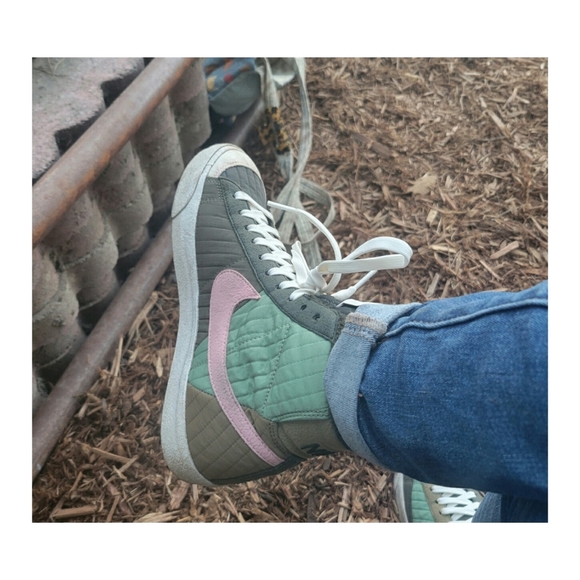 Meet your Posher, Diana - Picture 2 of 8